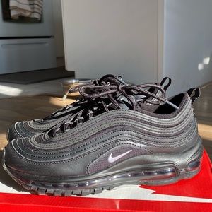 W Blk Nike air max 97 5.5Y / 6W